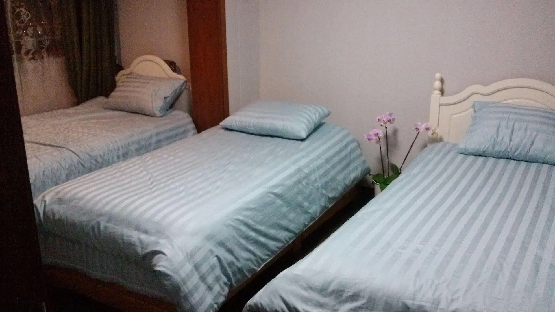 K Star Road Guesthouse - Hostel Seul Otel